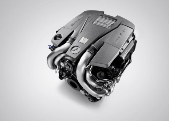 奔驰AMG官方发布全新5.5升V8高性能发动机_大众网